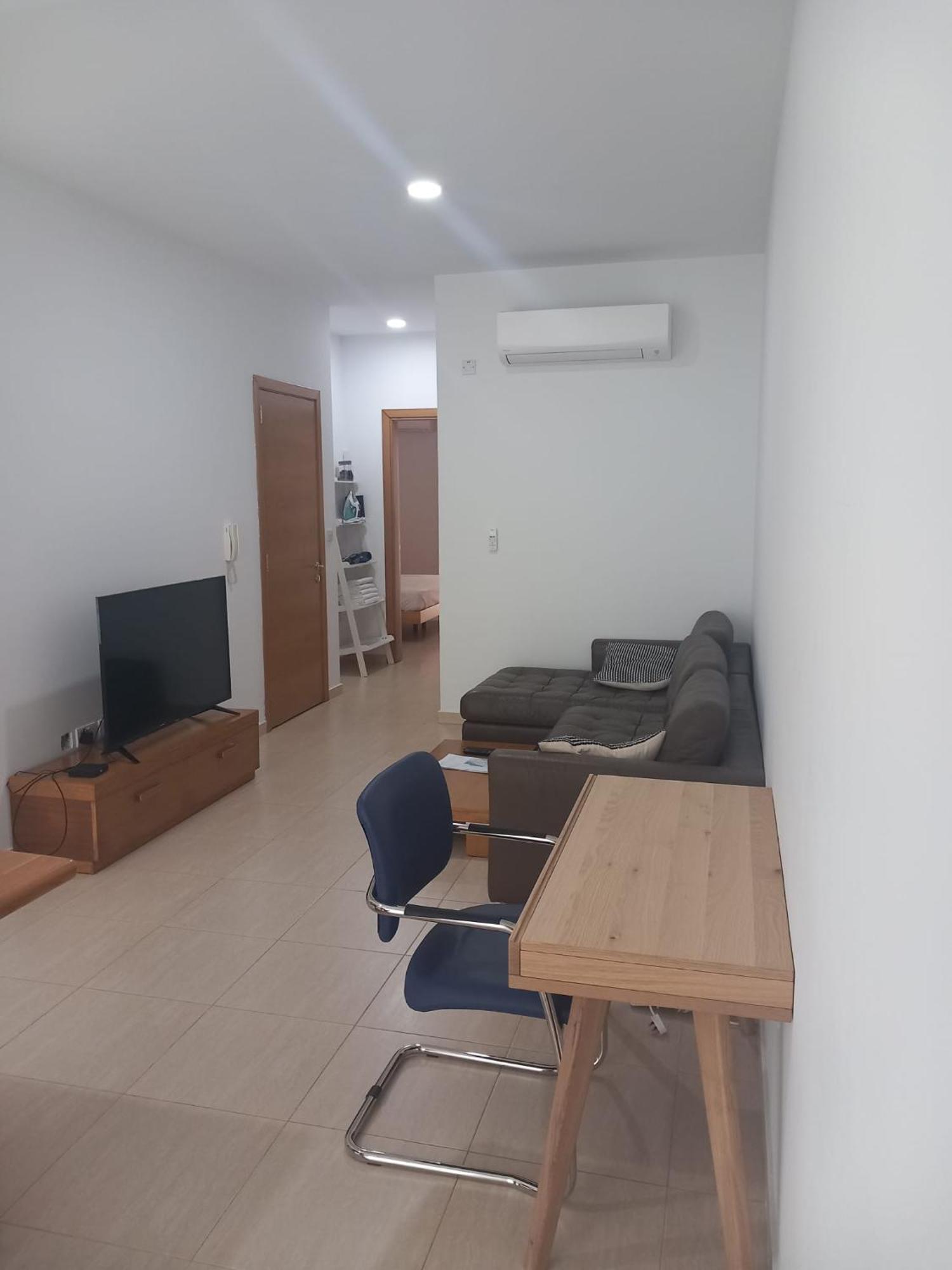 Best Location In 斯利马 外观 照片